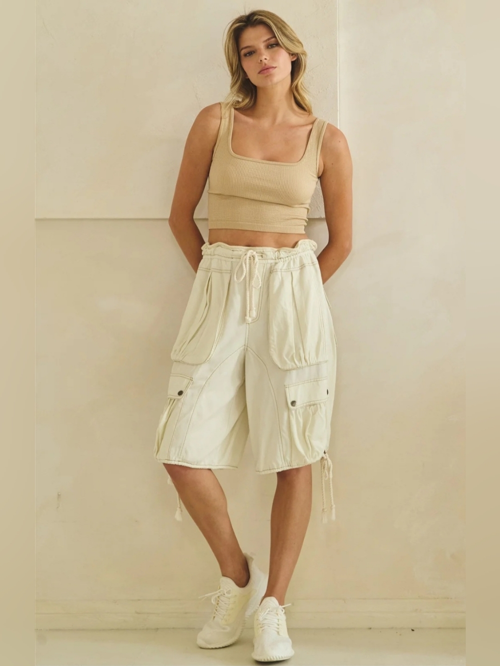 🐼#1460 Oli & Hali Multi Pocket Mid-Rise Cargo Shorts (Cream)